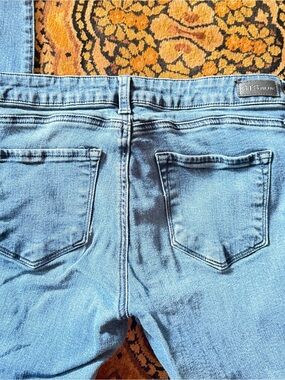 STS Blue Light Wash piper skinny Leg Jeans - Women's